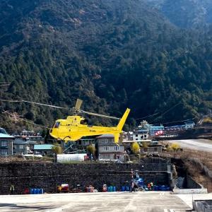 Luxury-Everest-Base-Camp-Trek-With-Helicopter-e1751305787220 