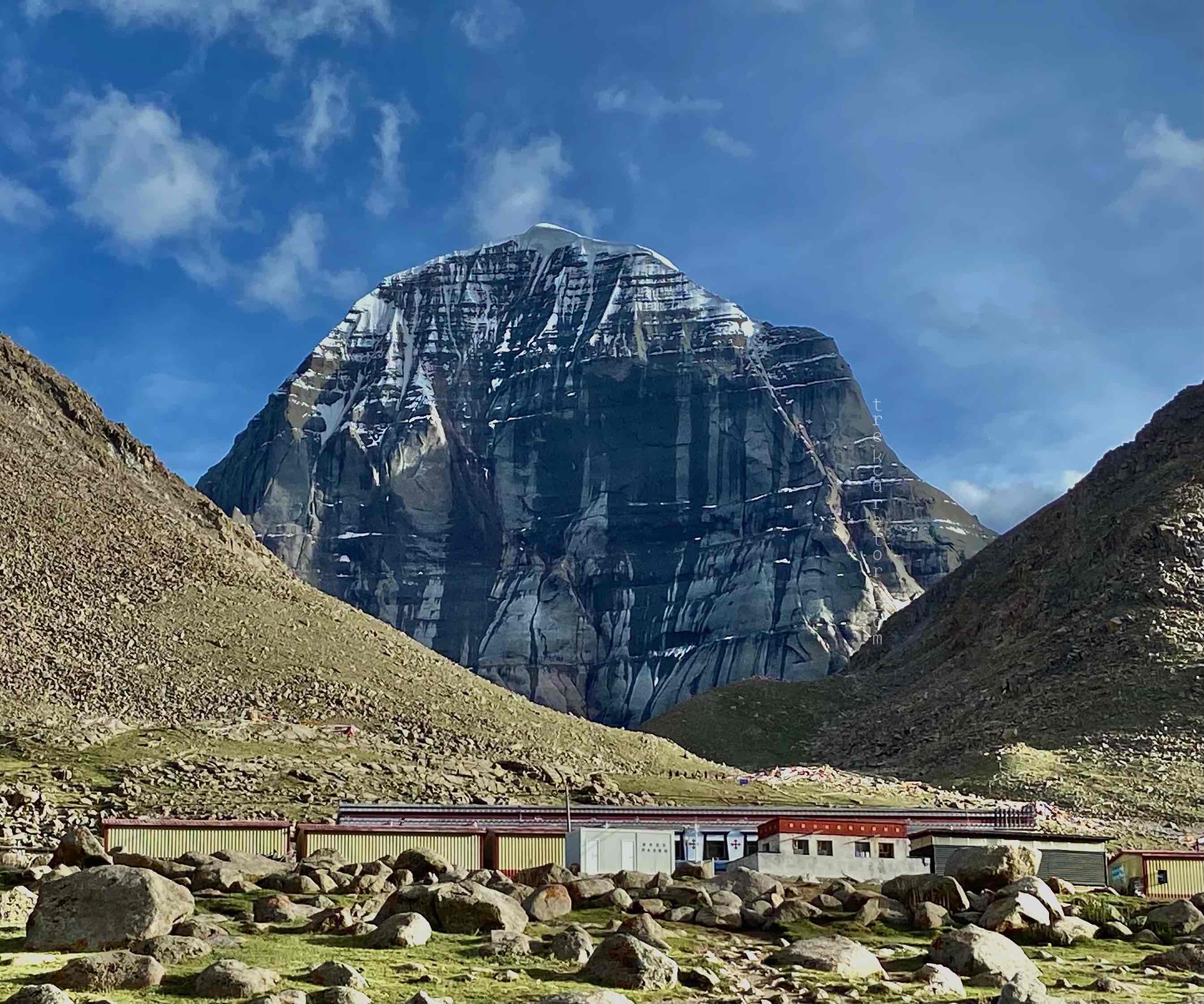 Kailash Mansarovar Yatra by Helicopter