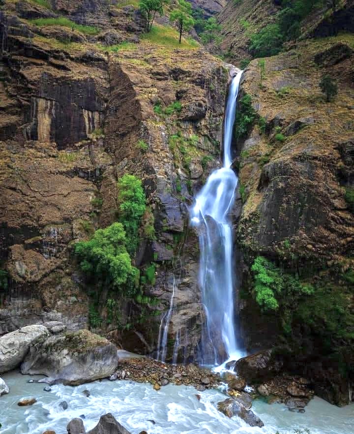 chamche waterfall